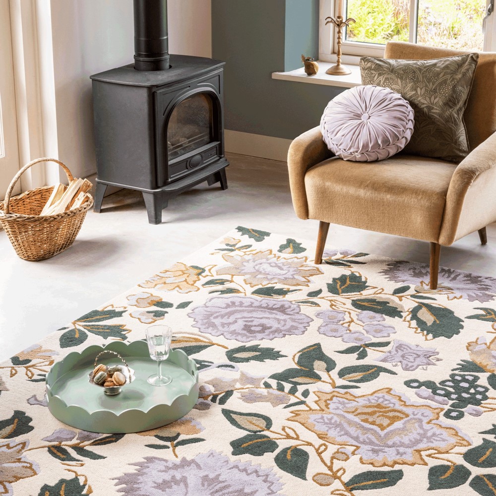 Wendling Floral Wool Rugs 083104 by Laura Ashley in Heather Purple